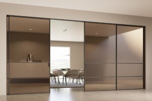 Elegant glass and aluminium partition for commercial spaces